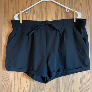 Zyia Black Summer Shorts, size XXL